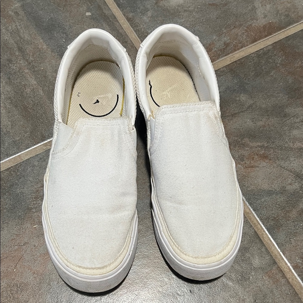 Nike White Canvas Slip-On Shoes